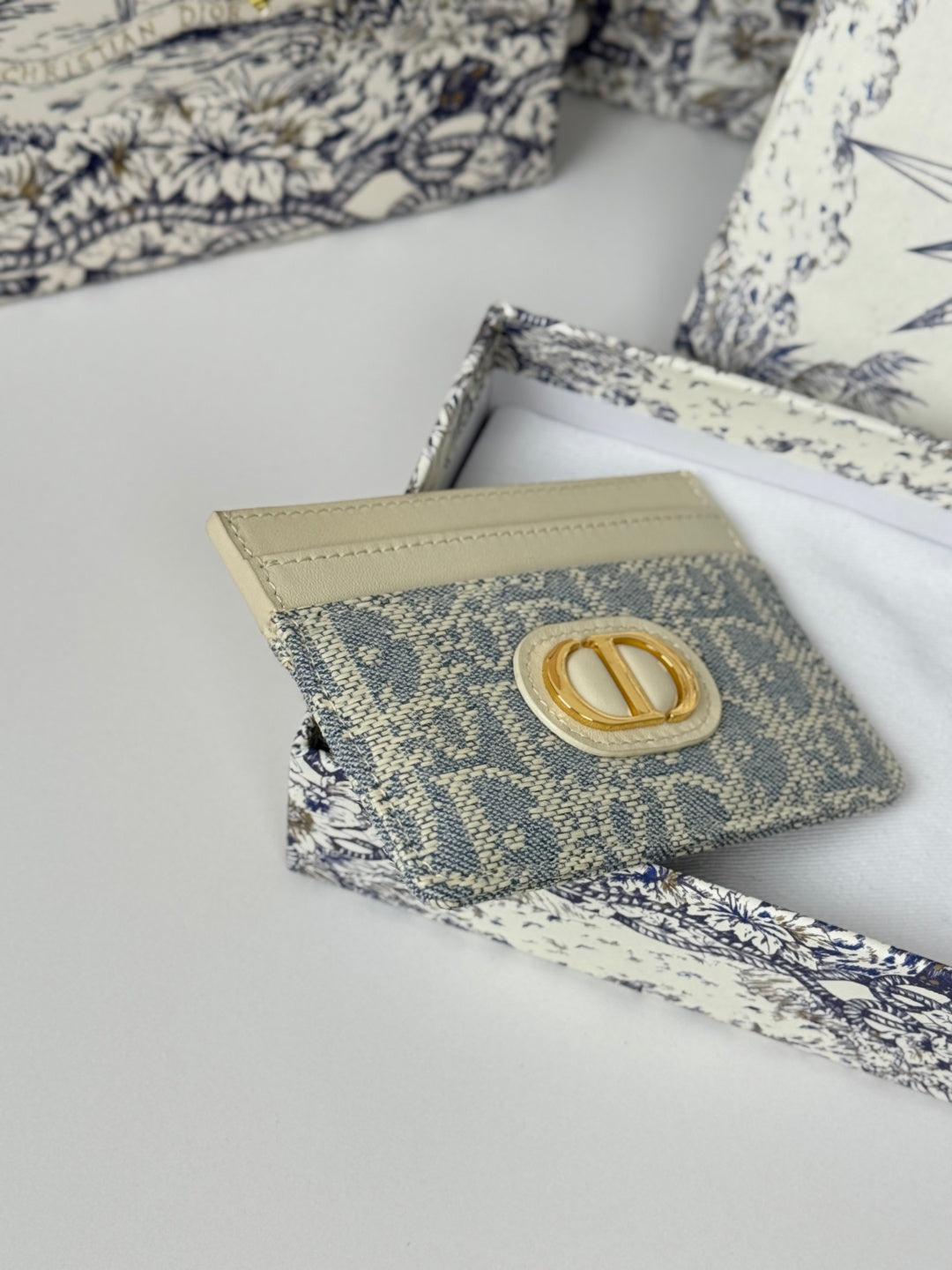 DIOR 25S 30 MONTAIGNE CARD HOLDER 10 IN IVORY OBLIQUE JACQUARD CANVAS