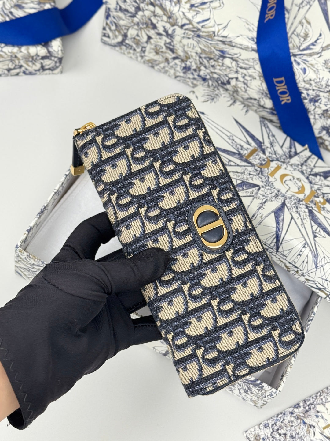 DIOR 25S LONG ZIPPER WALLET 19 IN BLUE OBLIQUE JACQUARD CANVAS