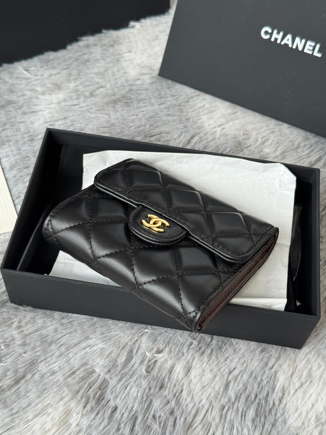 CHANEL 25S CF SMALL TRI FOLD WALLET 11 IN BLACK LAMBSKIN GOLD HARDWARE