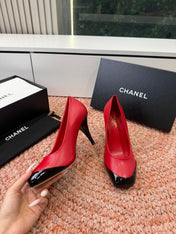 CHANEL 26S SQUARE TOE HIGH HEELS IN RED LAMBSKIN WITH BLACK TOE