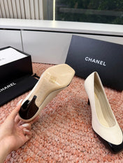 CHANEL 26S SQUARE TOE HIGH HEELS IN WHITE LAMBSKIN WITH BLACK TOE