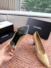 CHANEL 26S HIGH HEELS IN BEIGE SMOOTH LAMBSKIN