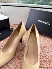 CHANEL 26S HIGH HEELS IN BEIGE SMOOTH LAMBSKIN