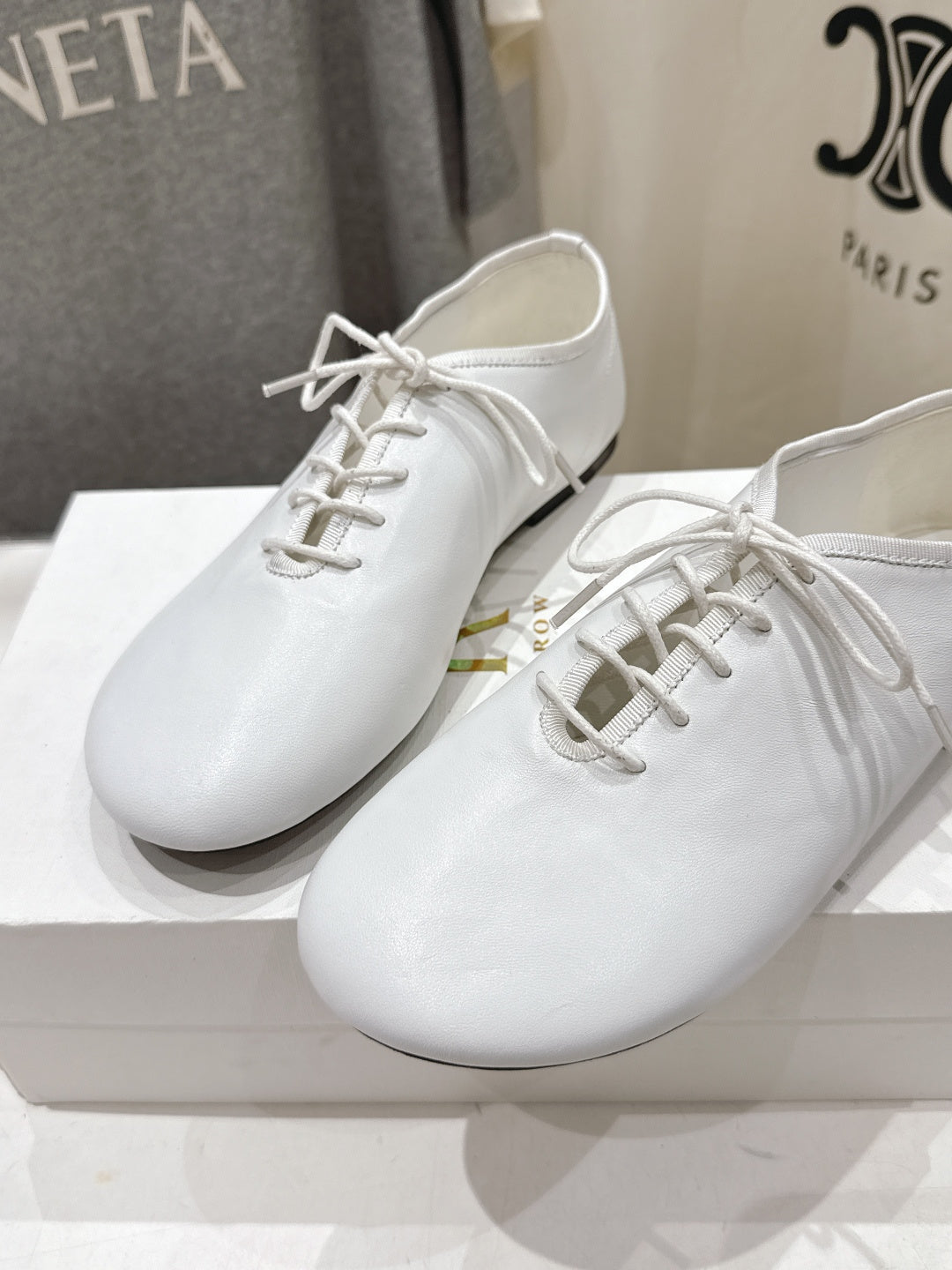 THE ROW 26S MINIMAL LACE-UP SHOES IN WHITE CALFSKIN