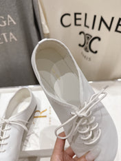 THE ROW 26S MINIMAL LACE-UP SHOES IN WHITE CALFSKIN