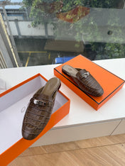 HM 26S DESTIN MULES IN DARK BROWN CROCODILE-EFFECT LEATHER