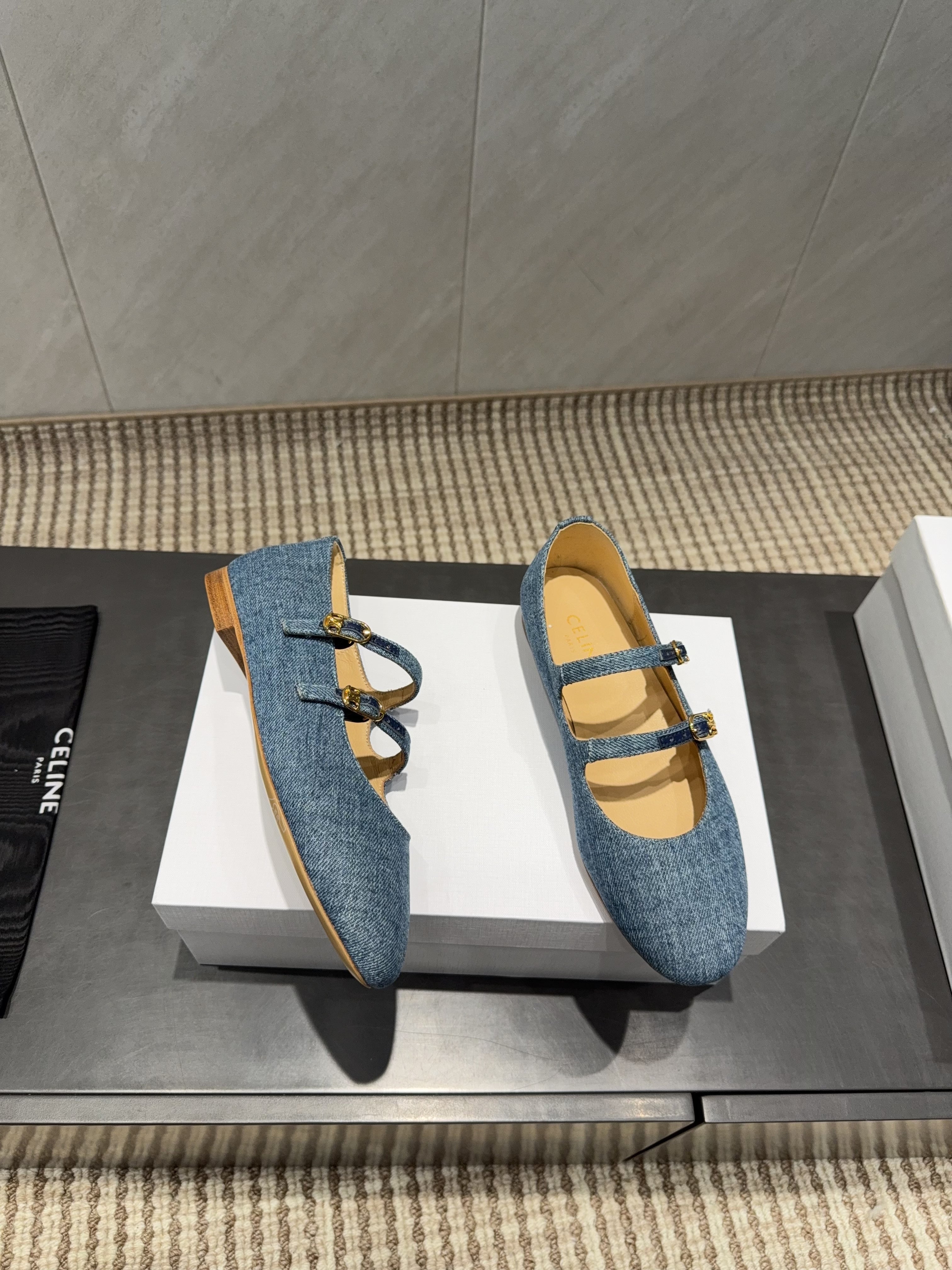 CELINE 26S BALLET FLATS IN BLUE DENIM