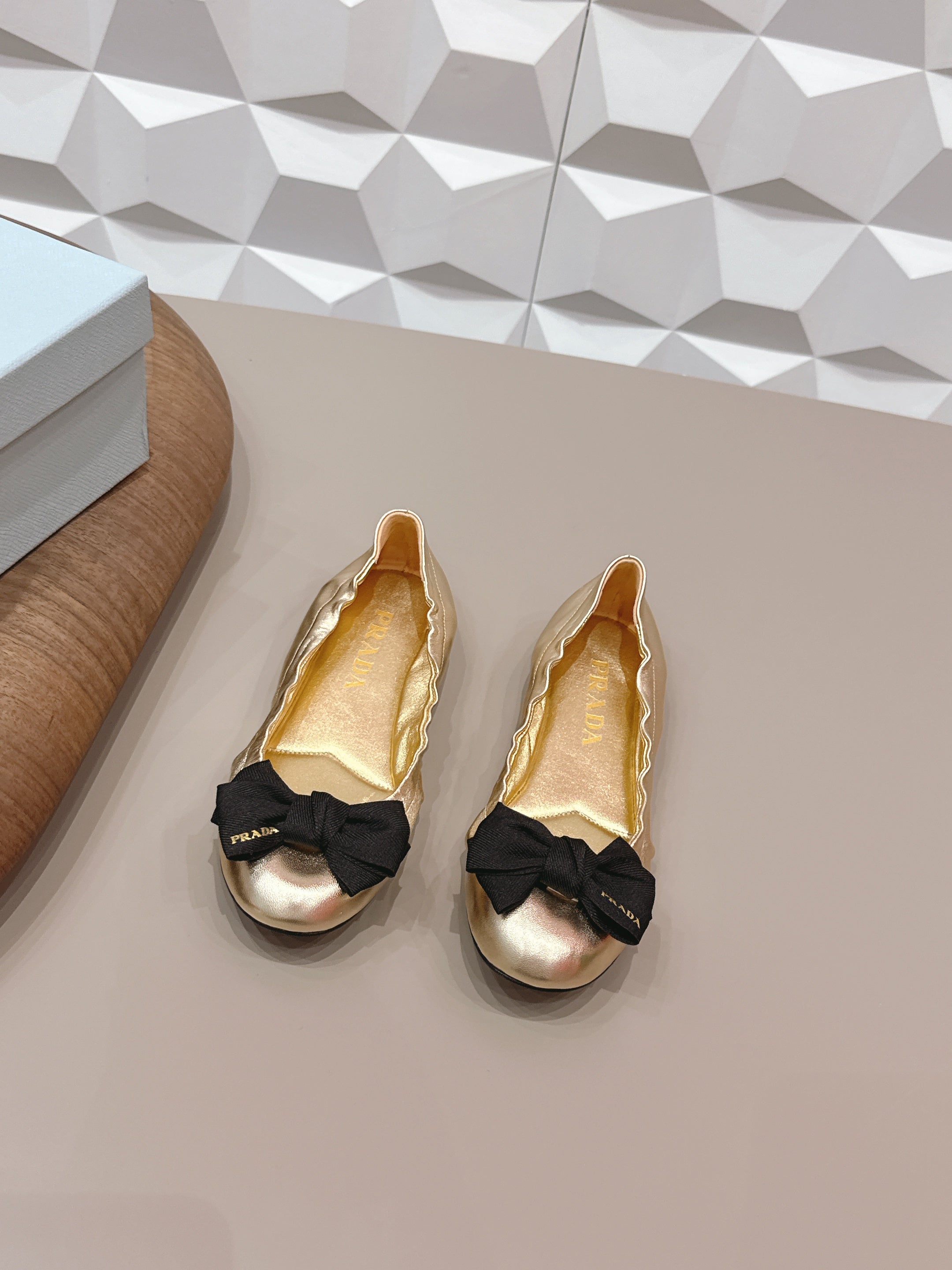 PRADA 26S ROUND TOE FLATS WITH BOW IN GOLD CALFSKIN
