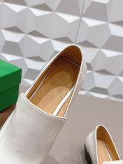 BOTTEGA VENETA 26S VENTURA LOAFERS 40 MM WHITE GLOSSY CALFSKIN