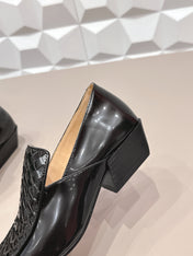 BOTTEGA VENETA 26S VENTURA LOAFERS 40 MM IN BLACK INTRECCIATO CALFSKIN