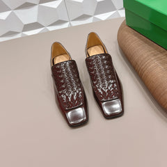 BOTTEGA VENETA 26S VENTURA LOAFERS 40 MM IN BROWN INTRECCIATO CALFSKIN
