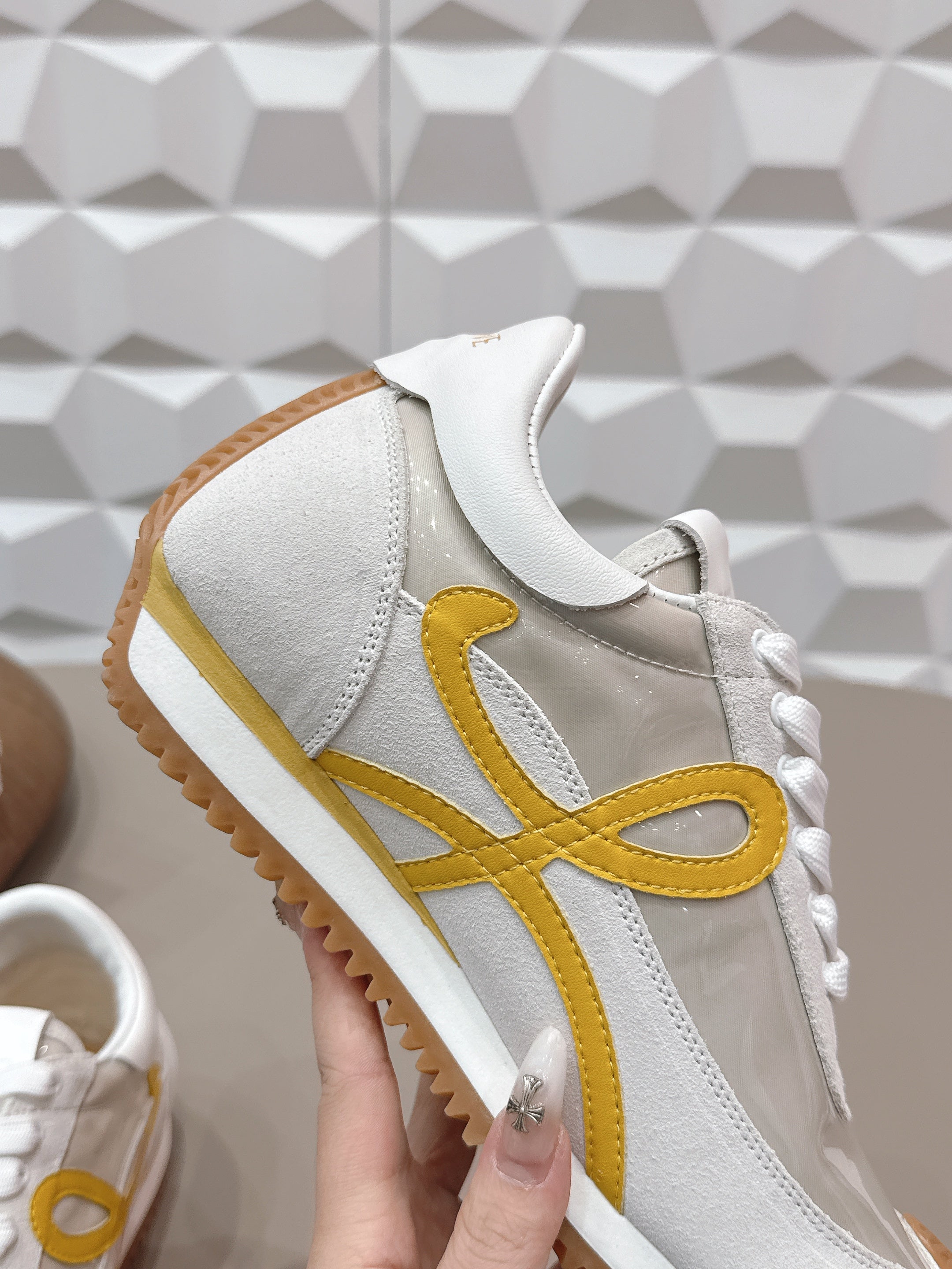 LOEWE 26S FLOW RUNNER SNEAKER IN WHITE YELLOW SUEDE AND CLEAR PLASTIC AND CALFSKIN