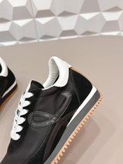 LOEWE 26S FLOW RUNNER SNEAKER IN BLACK SUEDE AND WHITE CALFSKIN