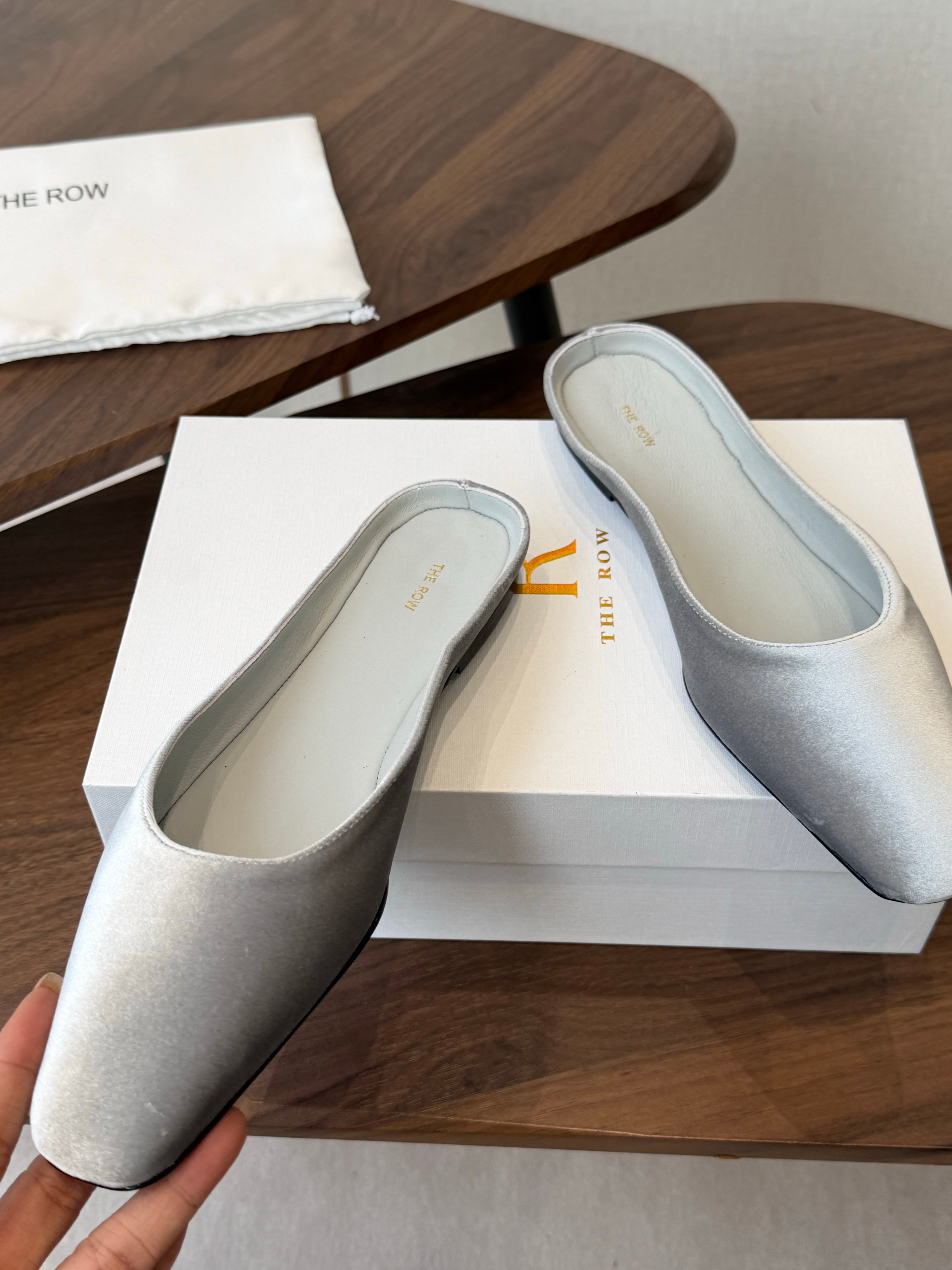 THE ROW 26S POINTED TOE MULES IN LIGHT GREY VELVET