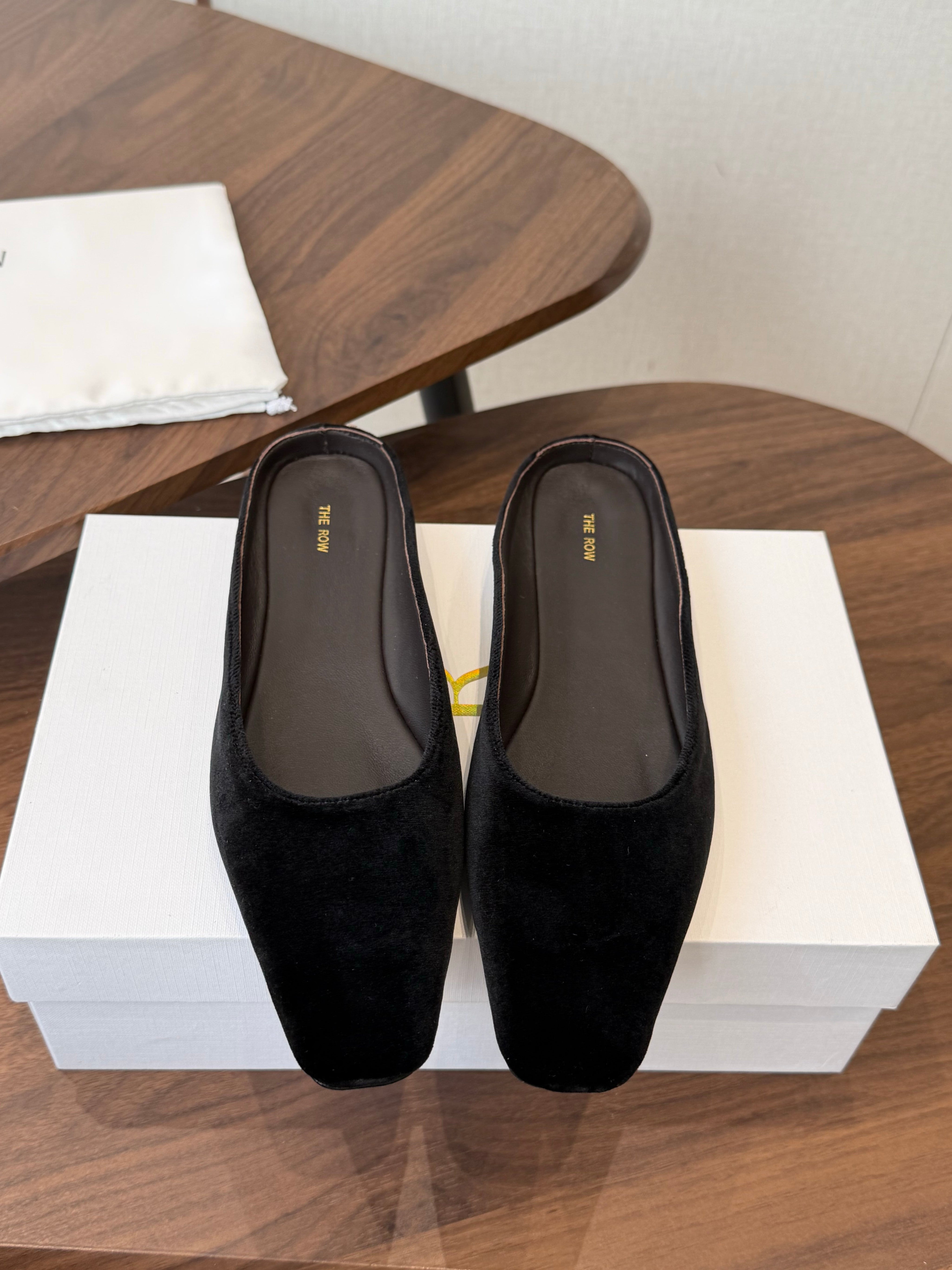 THE ROW 26S POINTED TOE MULES IN BLACK VELVET