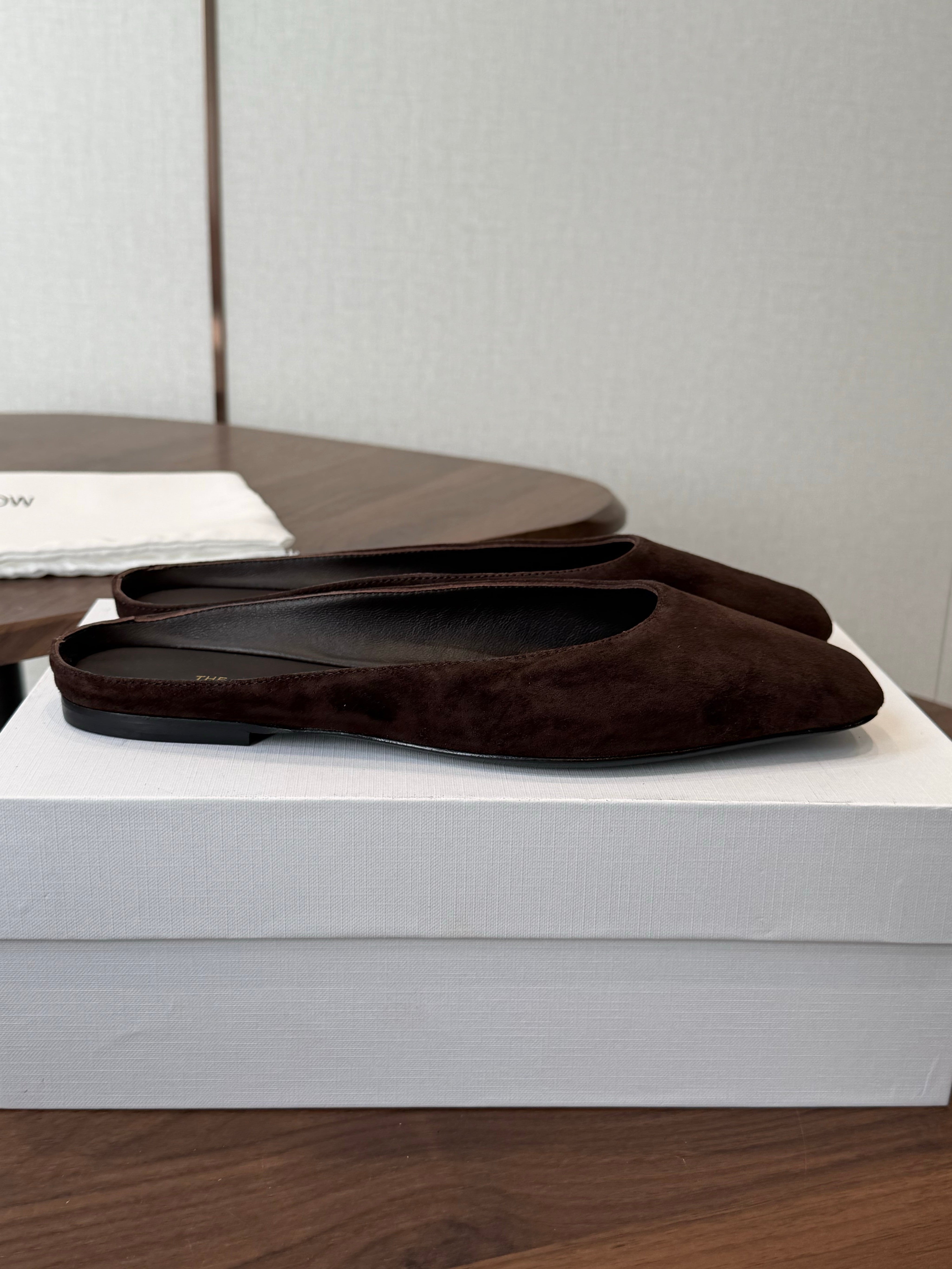 THE ROW 26S POINTED TOE MULES IN DARK BROWN SUEDE