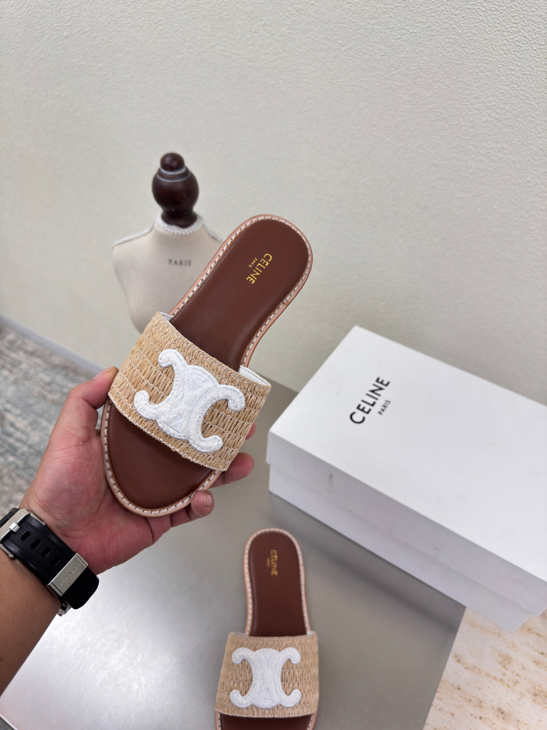 CELINE 25S LYMPIA MULE BEIGE RAFFIA WHITE WOOL LOGO