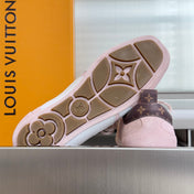 LV 26S SNEAKERINA SNEAKERS IN LIGHT PINK SUEDE