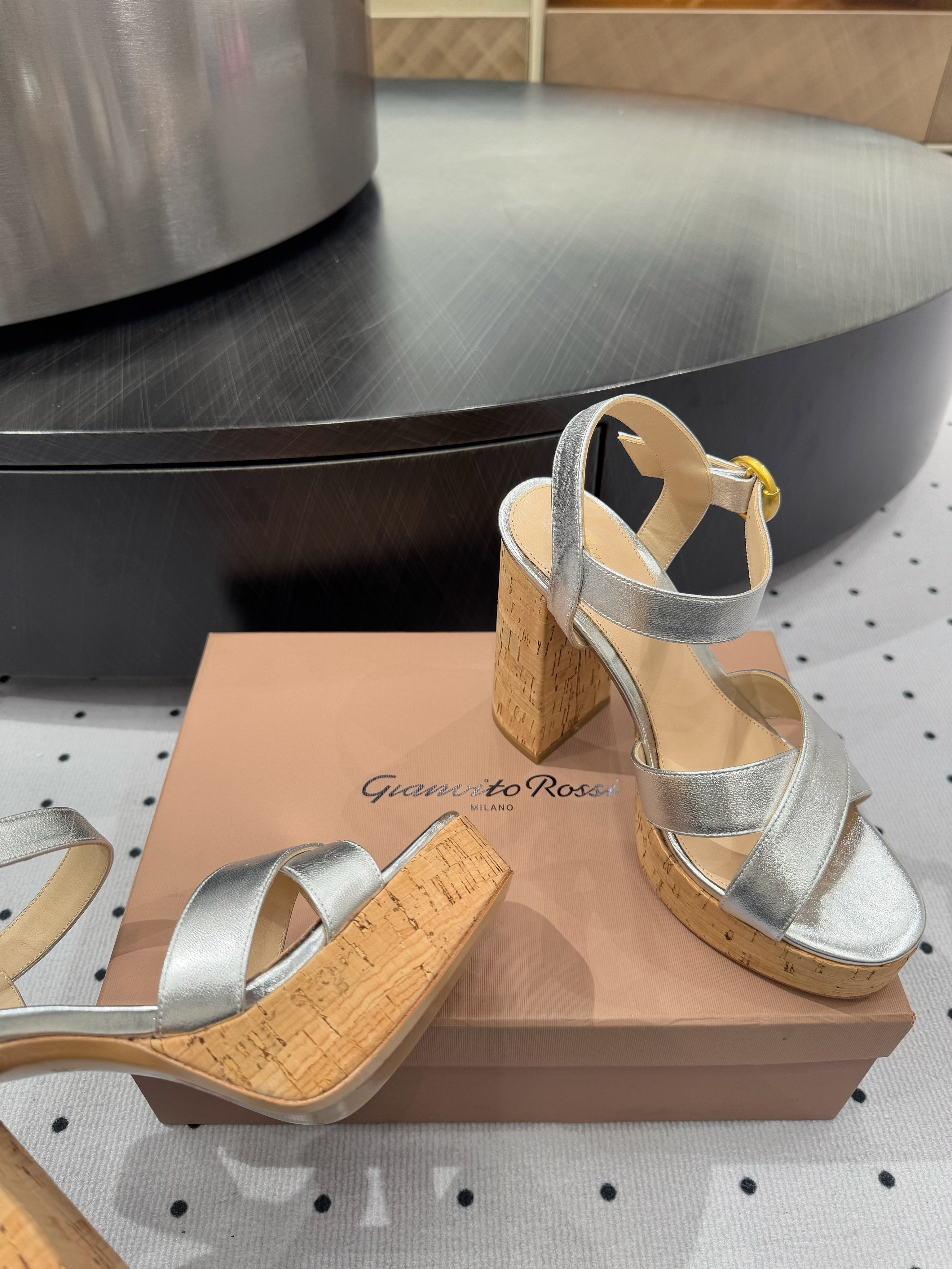 GIANVITO ROSSI 26S CROSS-STRAP SANDALS 115 MM IN SILVER CALFSKIN