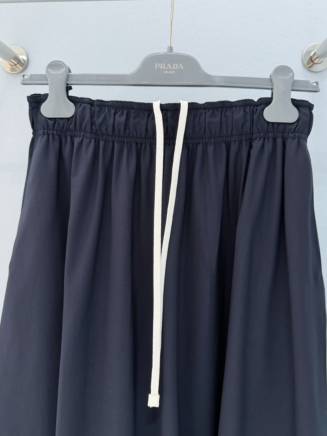 PRADA 26S PLEATED SKIRT 818