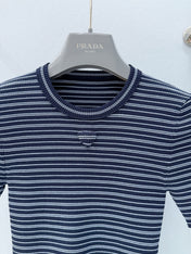PRADA 26S SHORT SLEEVED KNIT T-SHIRT 810