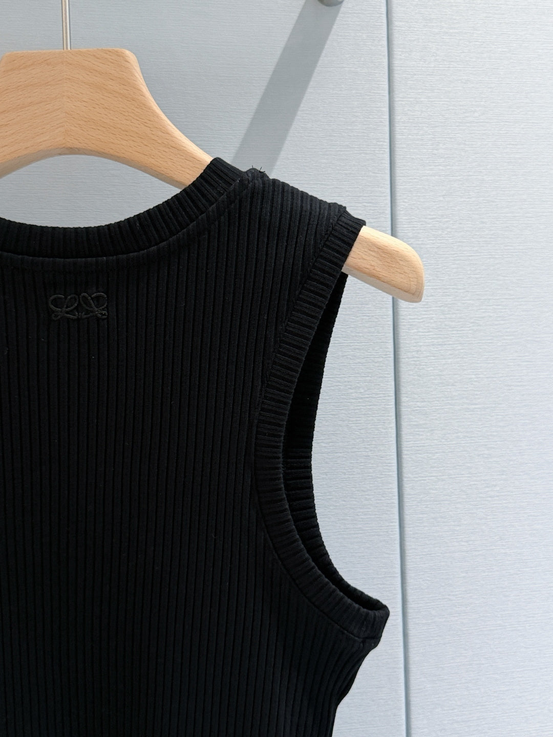LOEWE 26S TANK TOP 576