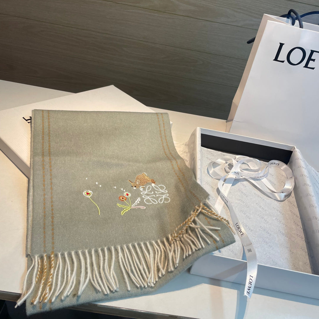 LOEWE 26S SCARF 180 IN CASHMERE 113778