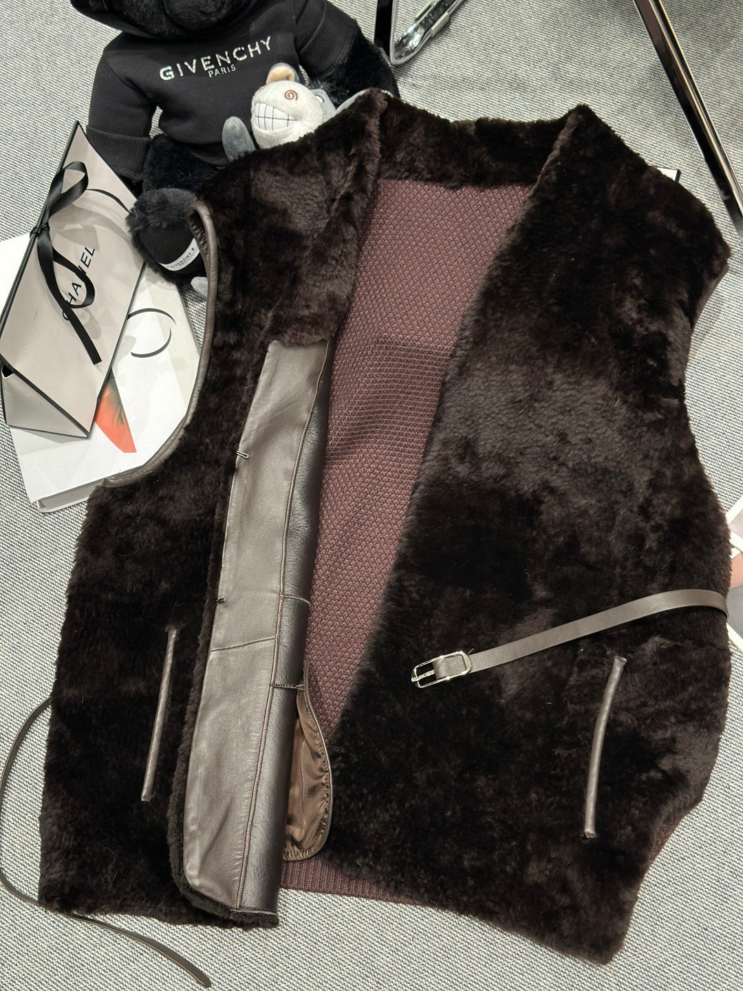 HERMES 25S SHEARLING VEST 375