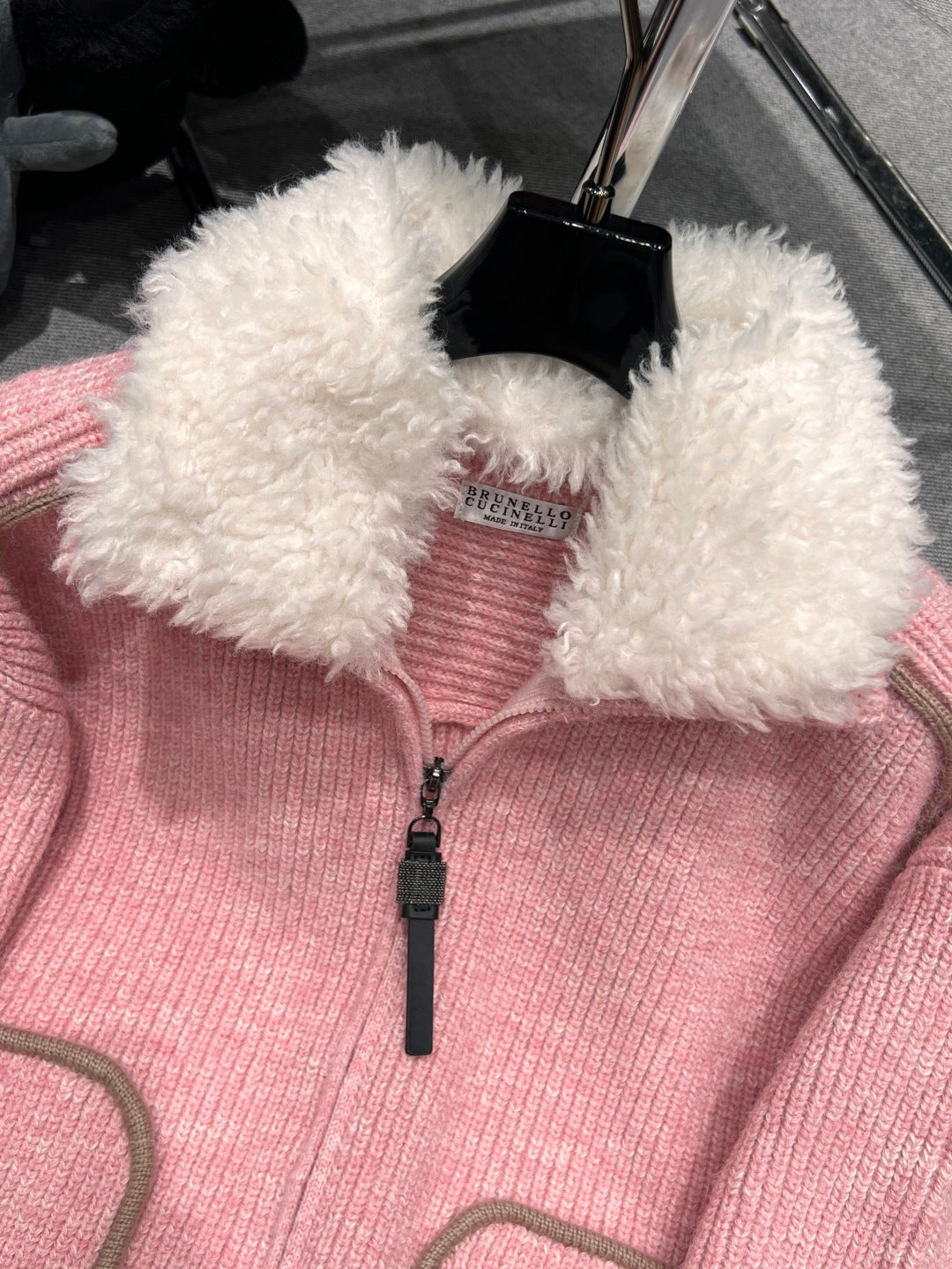 CHANEL 25S JACKET 601