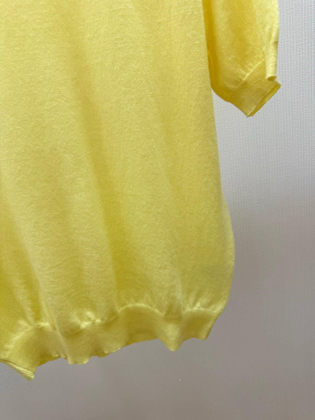 PRADA 26S SHORT-SLEEVE KNIT TOP 1057