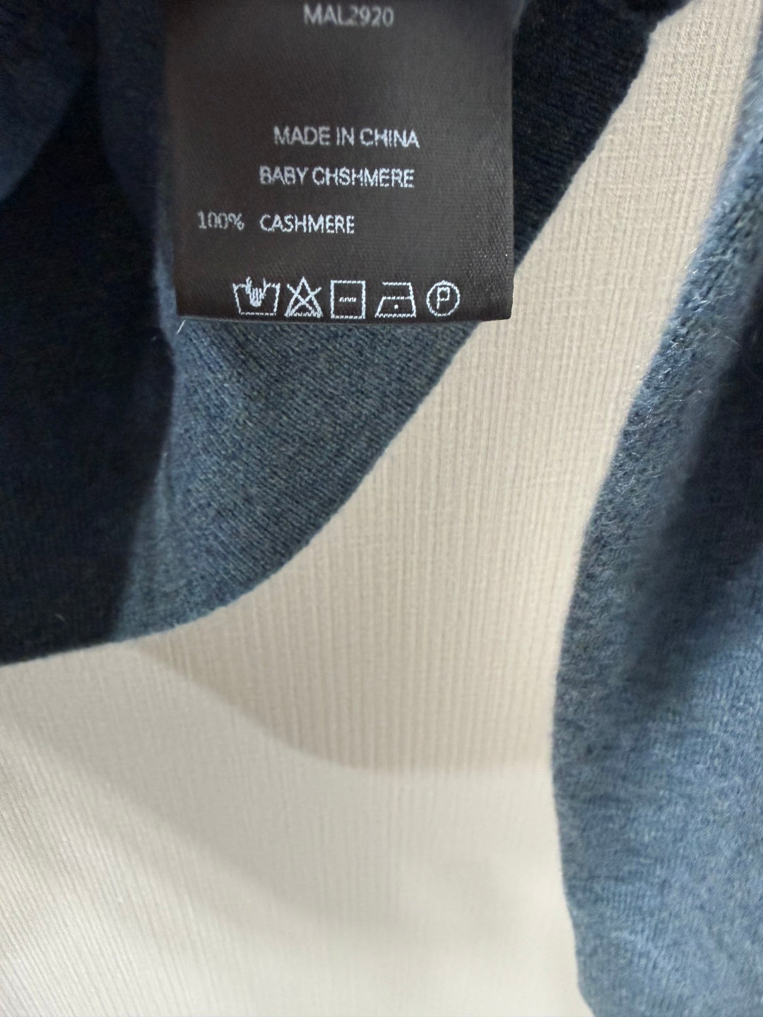 LORO PIANA 26S ROUND-NECK KNIT CARDIGAN 874