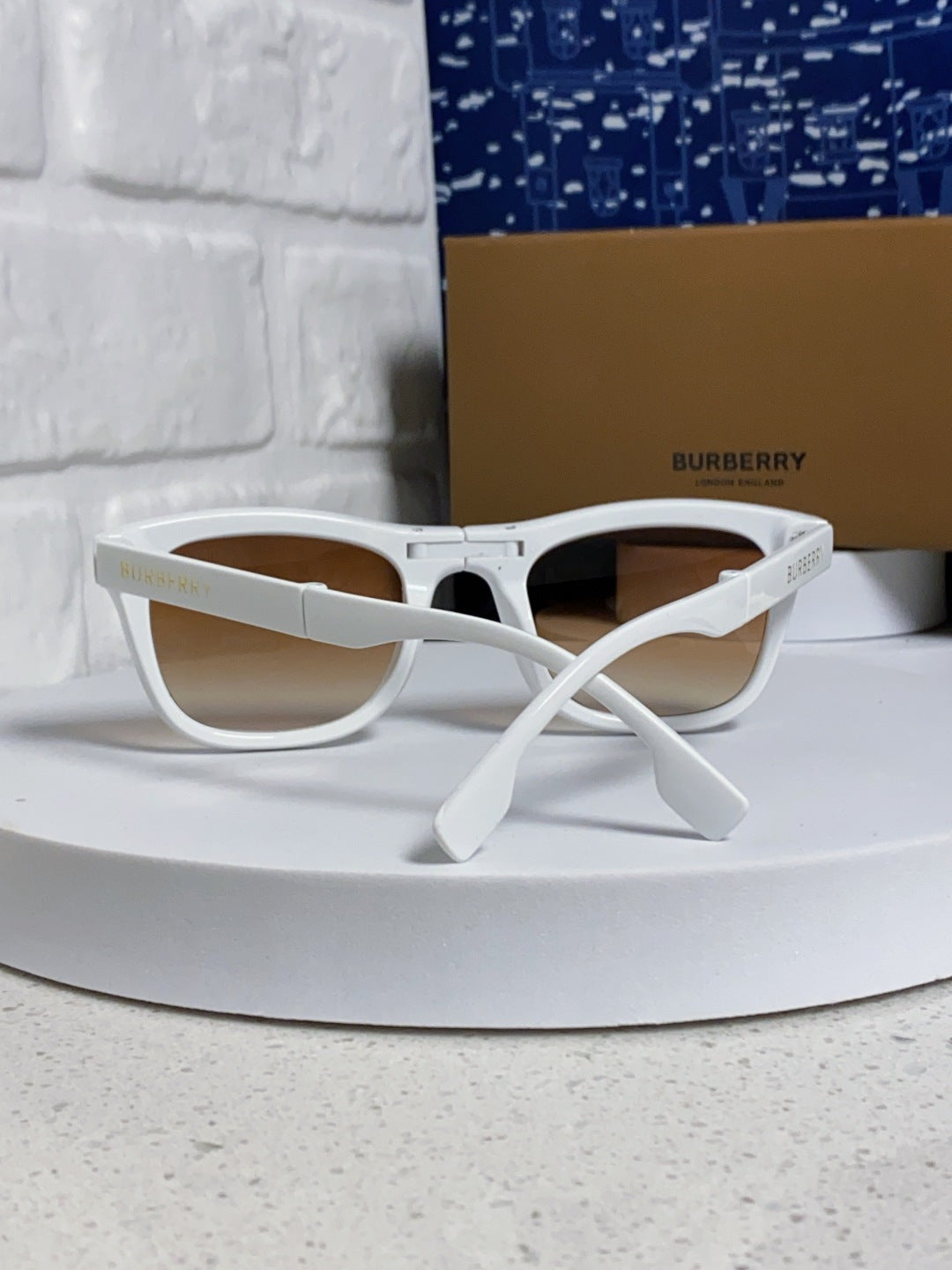 BURBERRY 26S SQUARE FRAME IN ACETATE 406615
