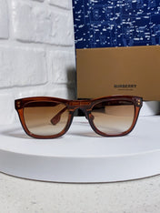 BURBERRY 26S SQUARE FRAME IN ACETATE 406616