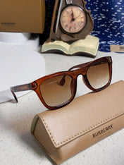 BURBERRY 26S SQUARE FRAME IN ACETATE 406616