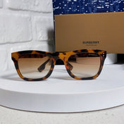 BURBERRY 26S SQUARE FRAME IN ACETATE 406617