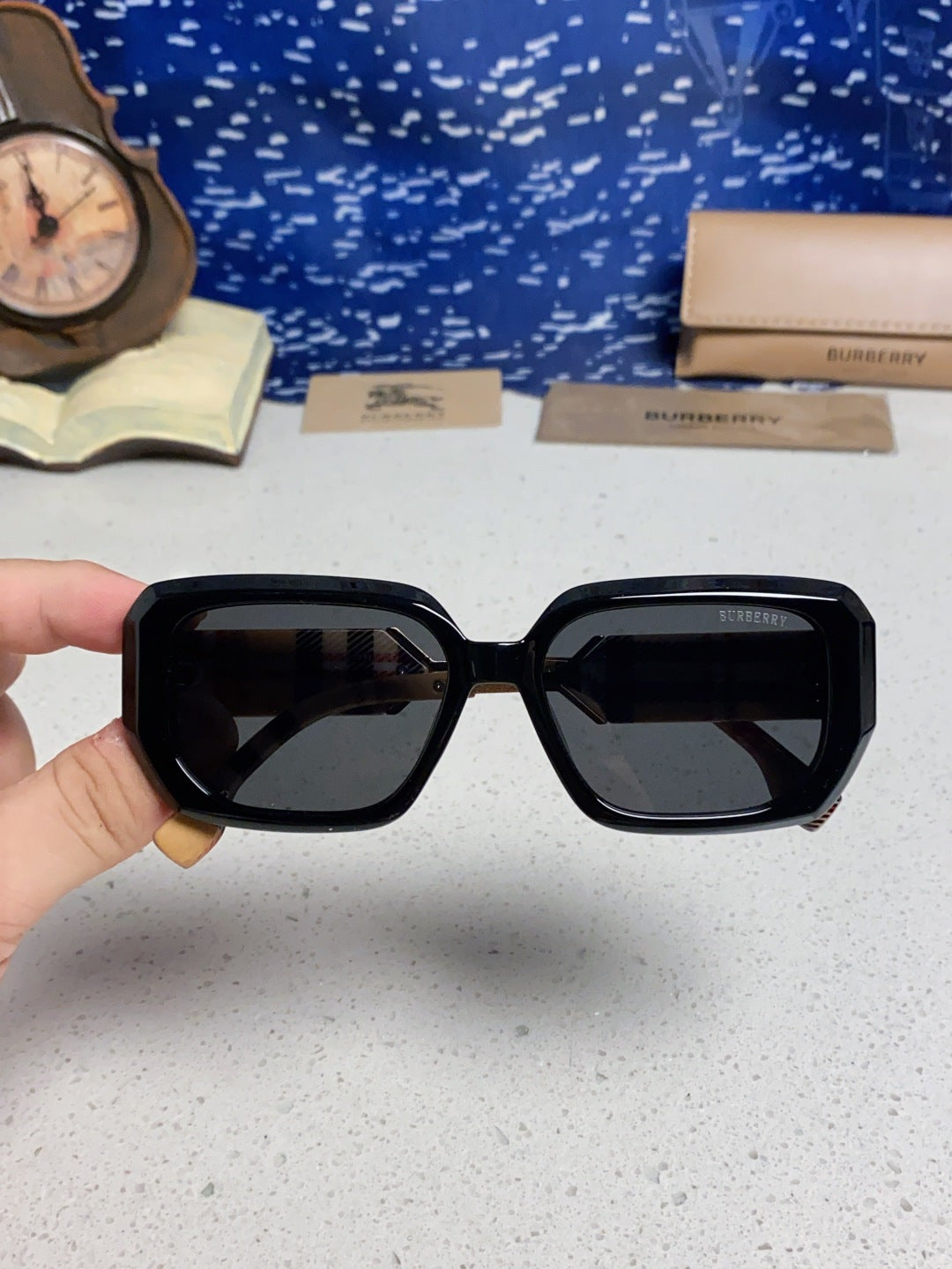 BURBERRY 26S SQUARE GEOMETRIC FRAME IN ACETATE 402988