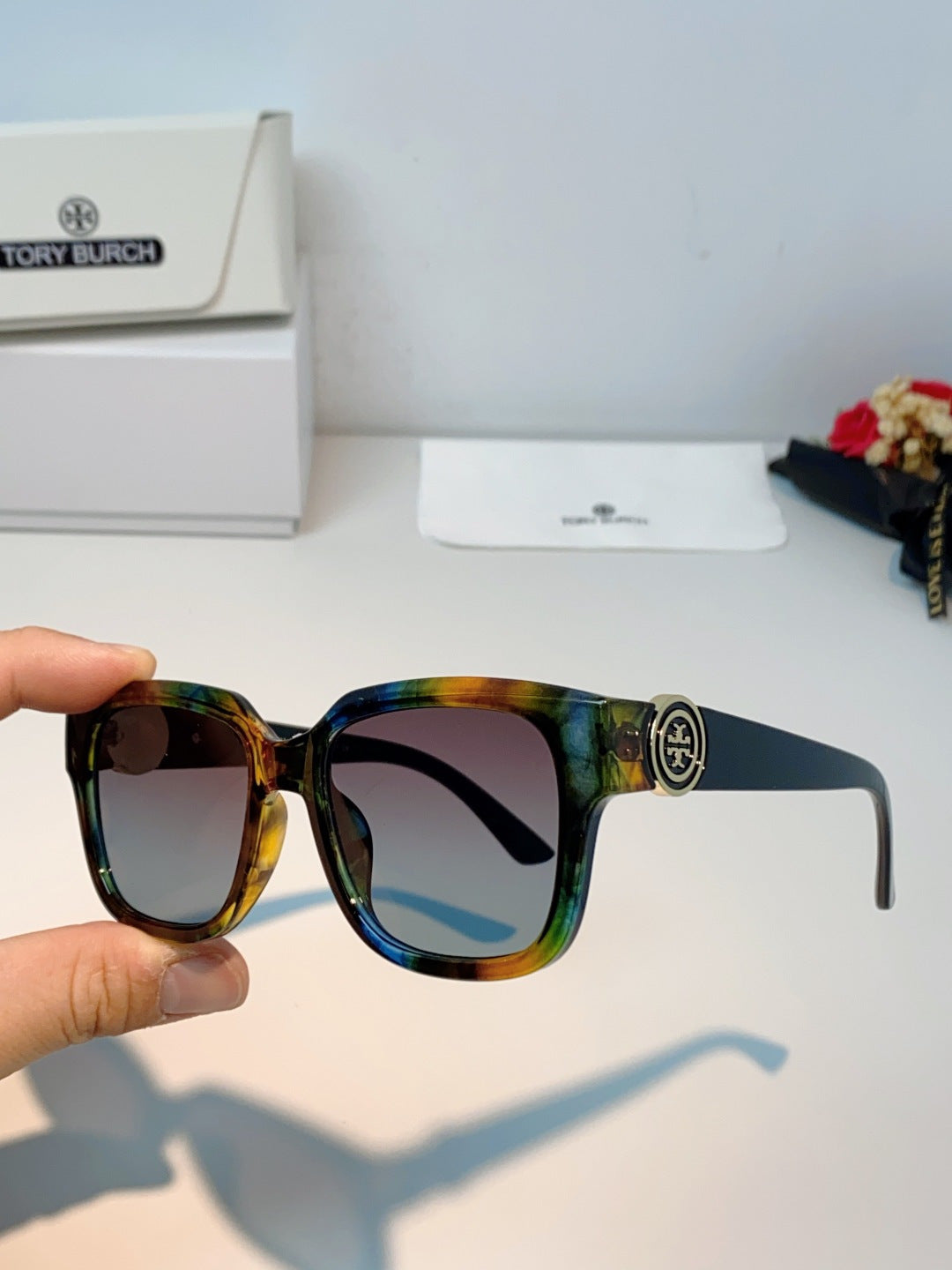 BURBERRY 26S SQUARE FRAME IN ACETATE 406675