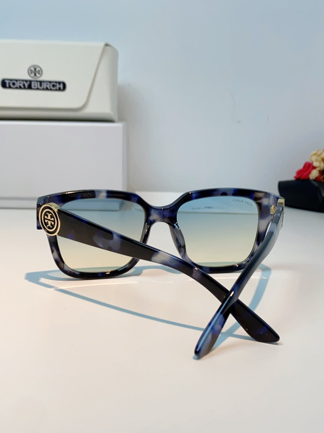 BURBERRY 26S SQUARE FRAME IN ACETATE 406678