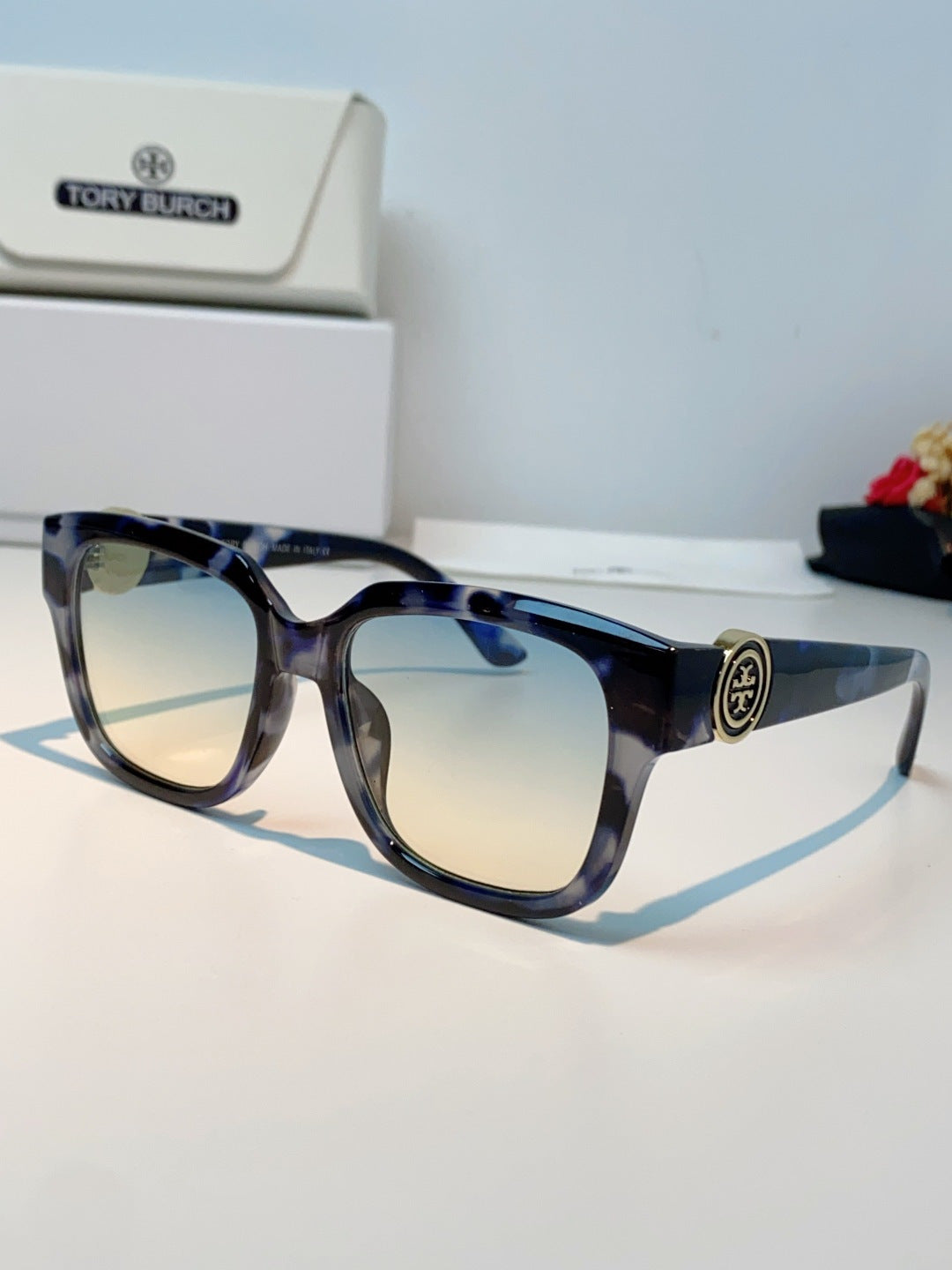 BURBERRY 26S SQUARE FRAME IN ACETATE 406678