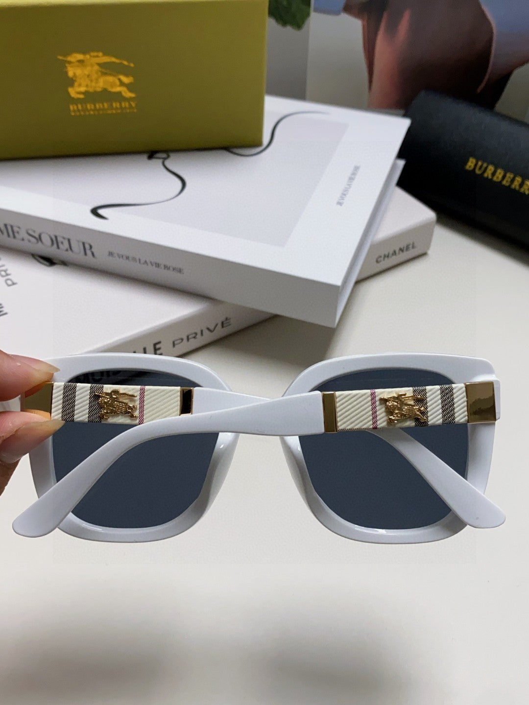 BURBERRY 26S SQUARE FRAME IN ACETATE 408352