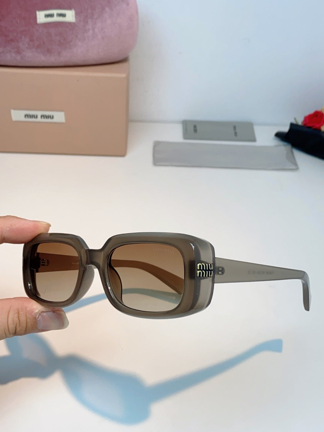 MIUMIU 26S RECTANGULAR FRAME IN ACETATE 426451