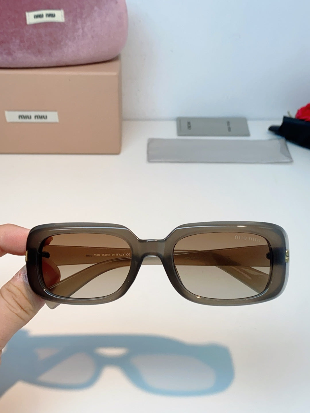 MIUMIU 26S RECTANGULAR FRAME IN ACETATE 426451