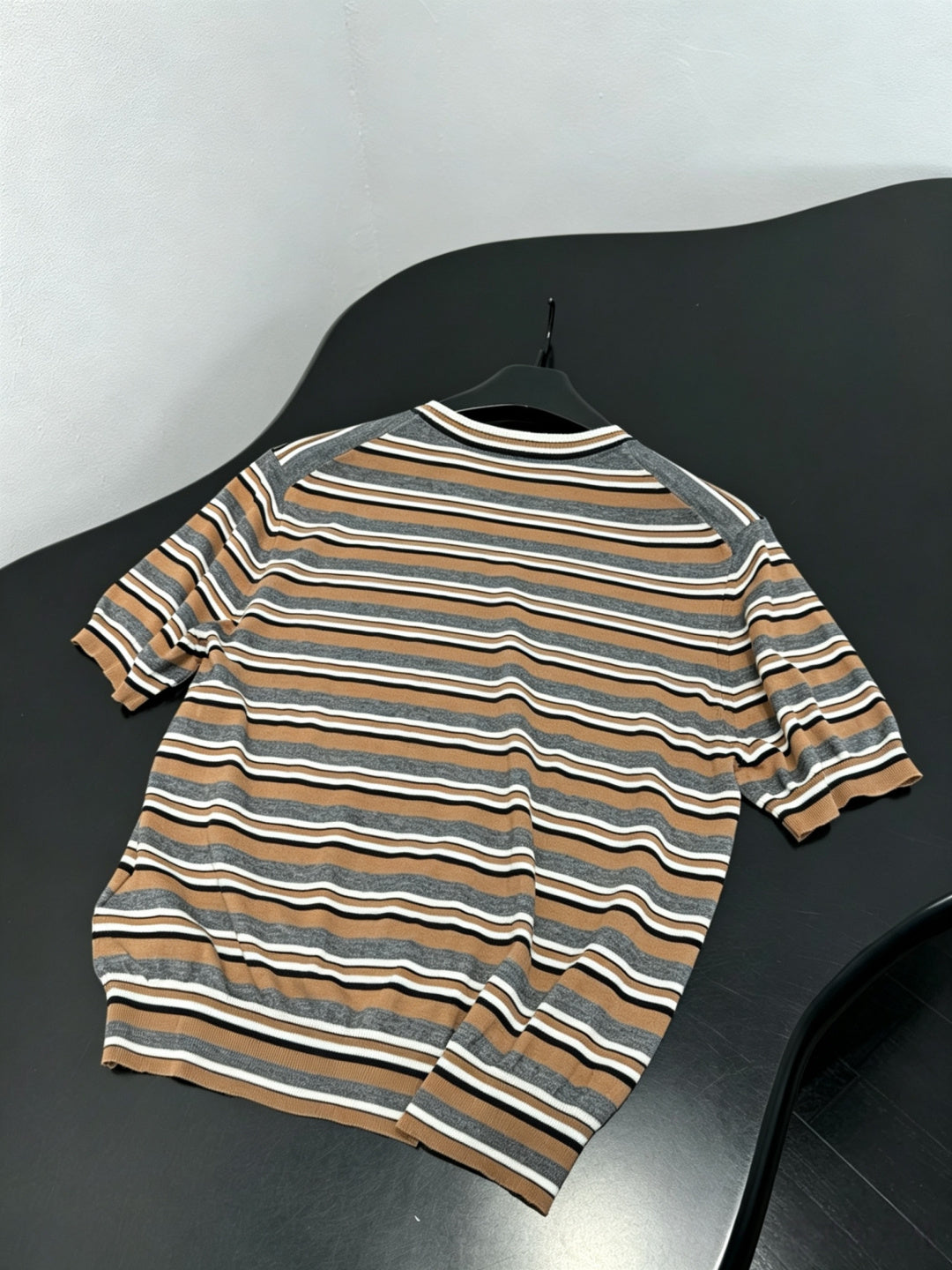 PRADA 26S SHORT-SLEEVE KNIT T-SHIRT 1010