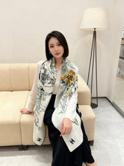 CHANEL 25S SCARF 135 CM IN CASHMERE SILK 943698