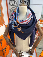 HERMES 26S SCARF 140 IN CASHMERE AND SILK 303342