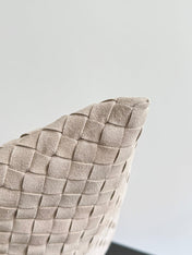 BOTTEGA VENETA 25S HOP BAG 53 IN SOFT TAUPE SUEDE GOLD HARDWARE