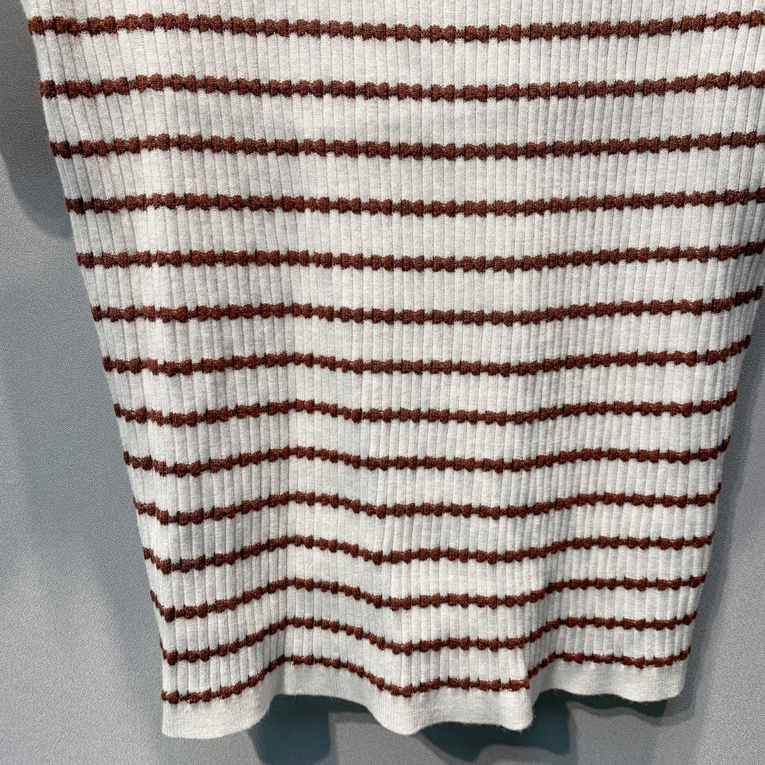 PRADA 26S SHORT-SLEEVE KNIT TOP 1042