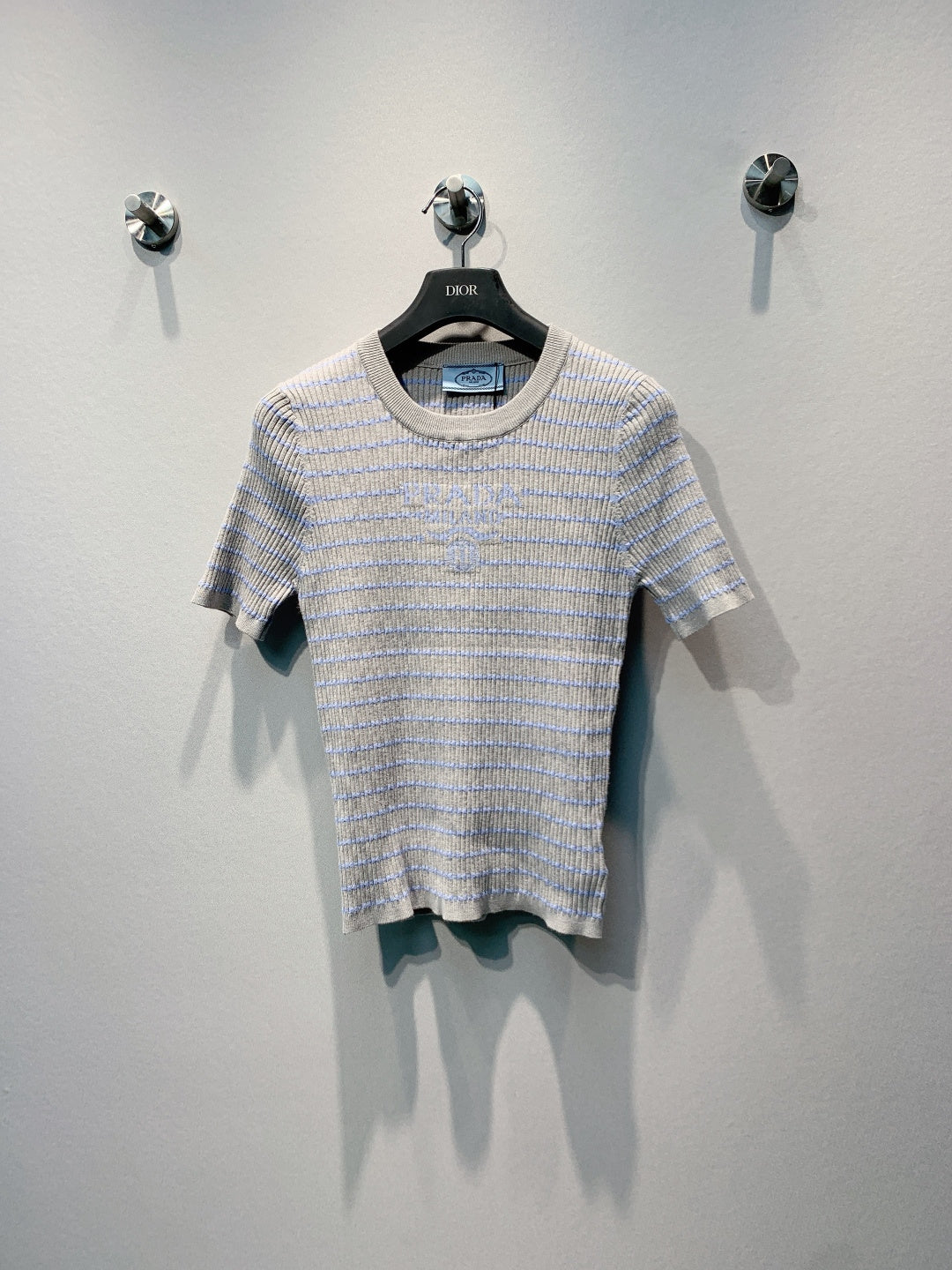 PRADA 26S SHORT-SLEEVE KNIT TOP 1041