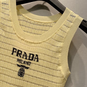 PRADA 26S SLEEVELESS KNIT TOP 1006