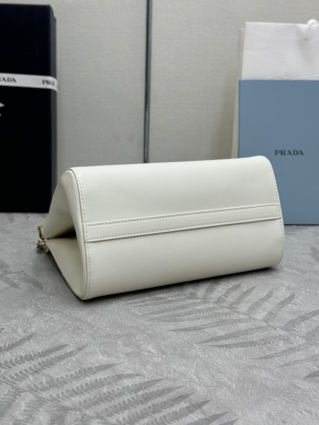 PRADA 25S ENCHAINE MINI BAG 22 IN WHITE CALFSKIN GOLD HARDWARE